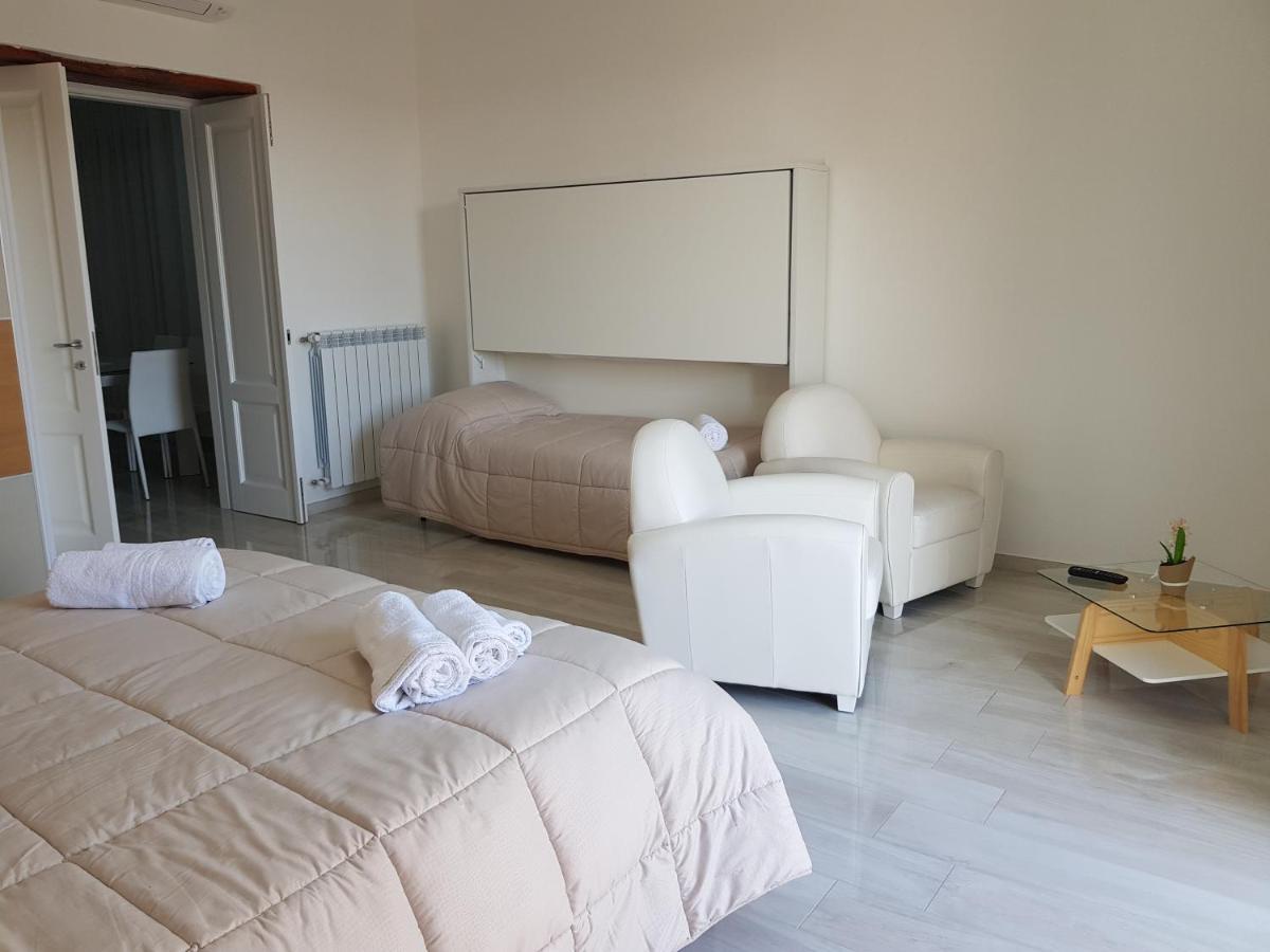 Al Teatro Verdi Luxury Apartment Salerno Ngoại thất bức ảnh