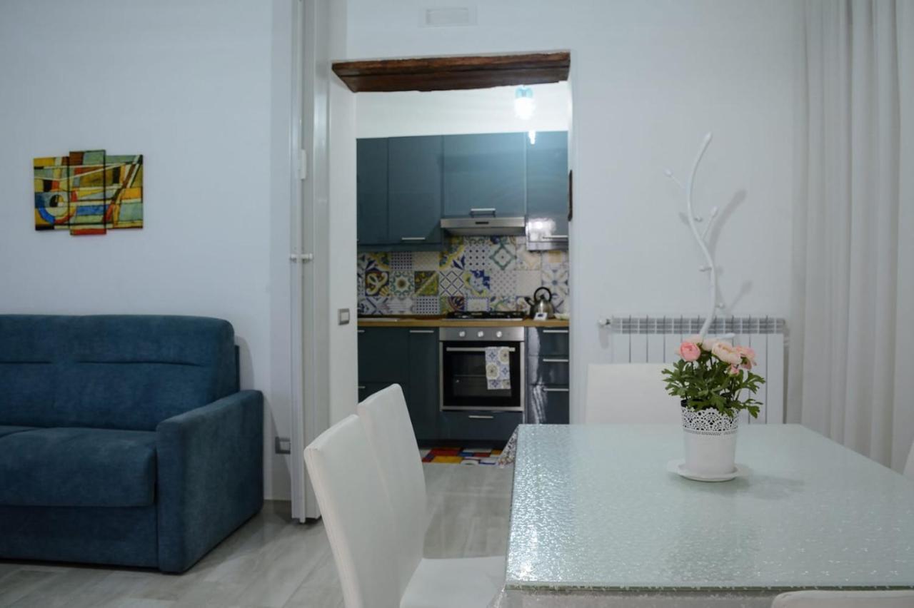 Al Teatro Verdi Luxury Apartment Salerno Ngoại thất bức ảnh