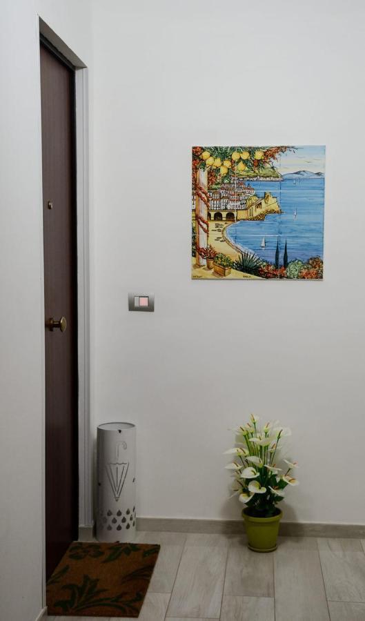 Al Teatro Verdi Luxury Apartment Salerno Ngoại thất bức ảnh